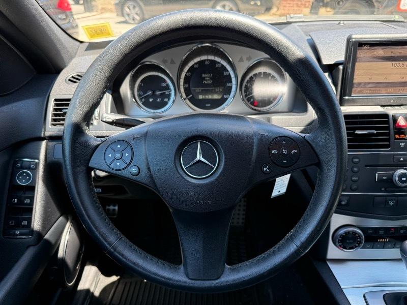 Mercedes-Benz C-Class C300 4MATIC Luxury Sedan 2009