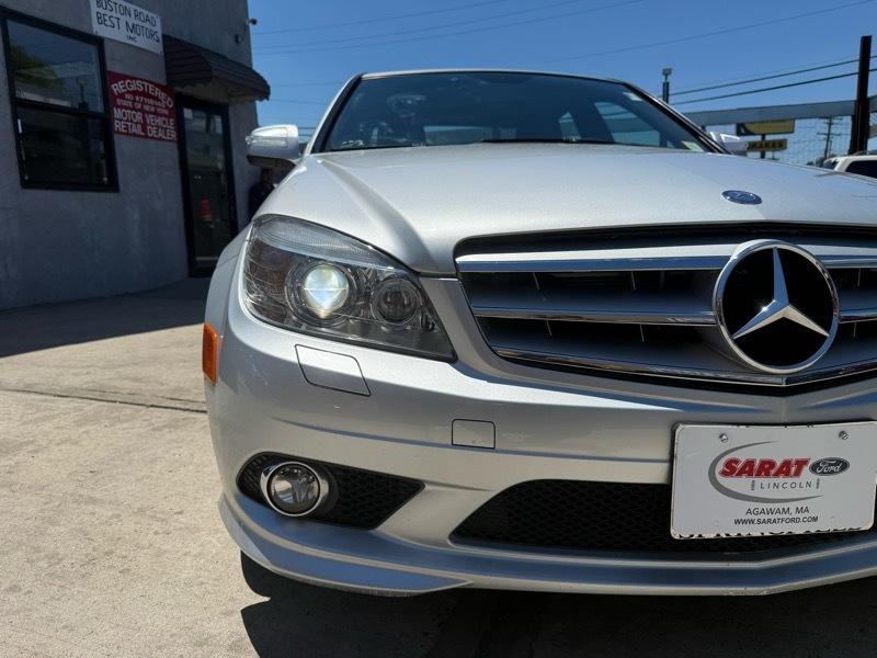 Mercedes-Benz C-Class C300 4MATIC Luxury Sedan 2009
