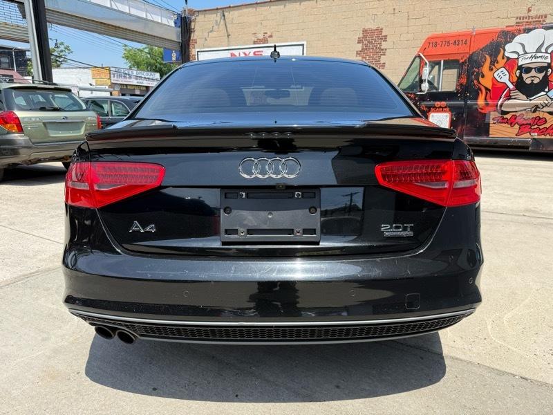 Audi A4 2.0T Sedan quattro Tiptronic 2015