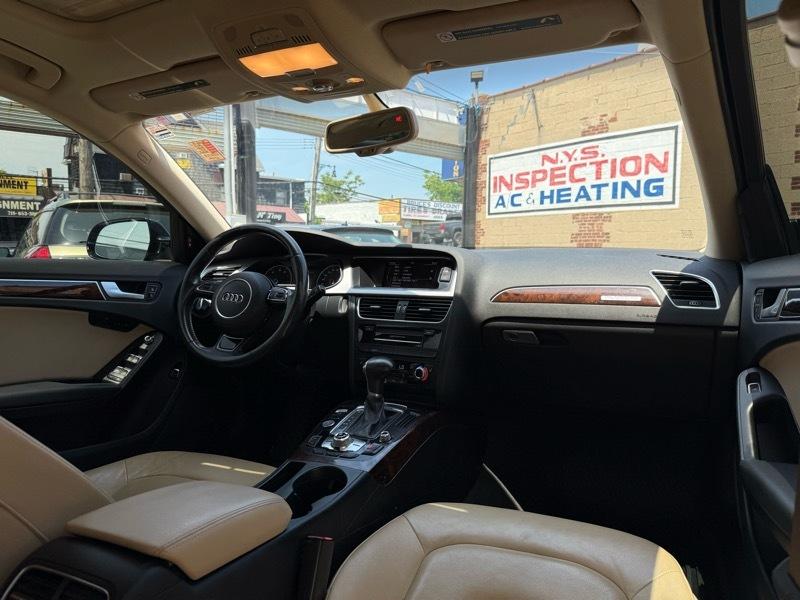Audi A4 2.0T Sedan quattro Tiptronic 2015