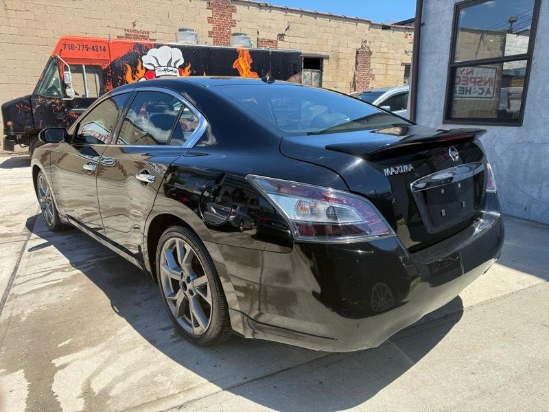 Nissan Maxima SV 2013