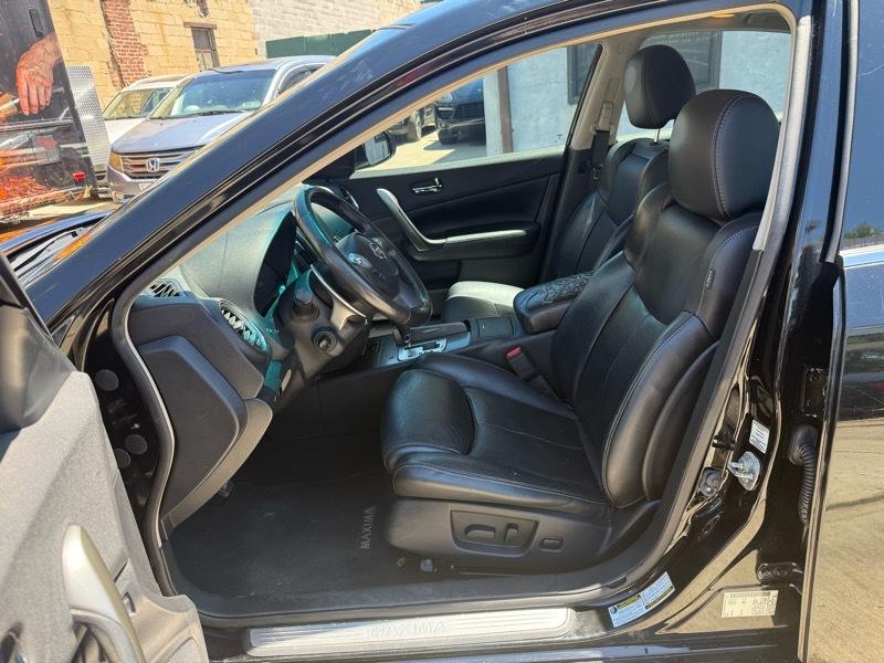 Nissan Maxima SV 2013