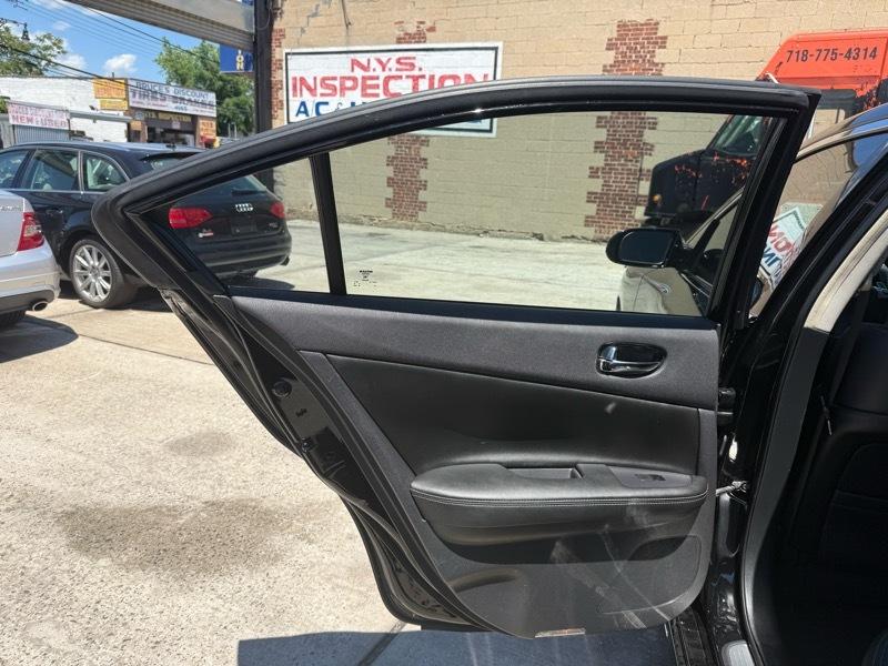 Nissan Maxima SV 2013