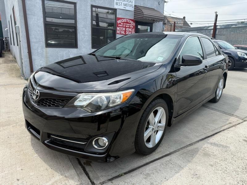 Toyota Camry XLE 2013