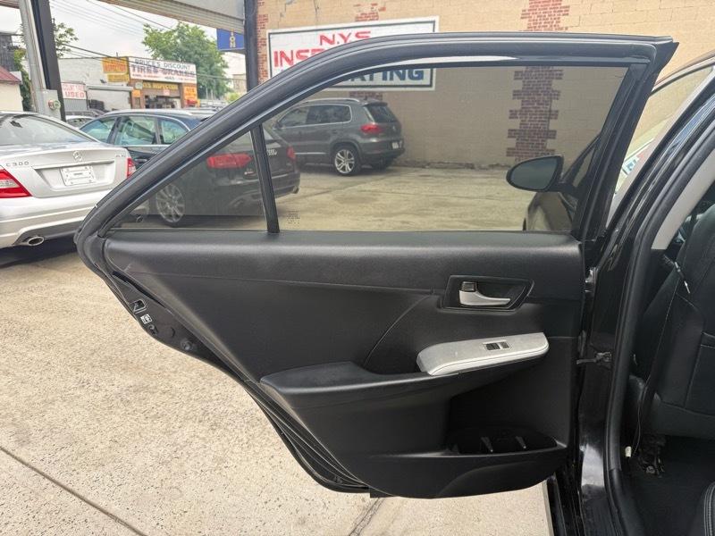 Toyota Camry XLE 2013