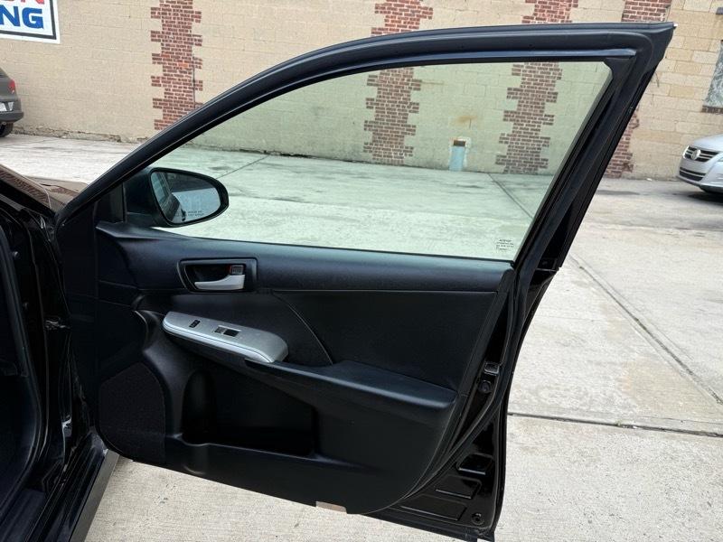 Toyota Camry XLE 2013