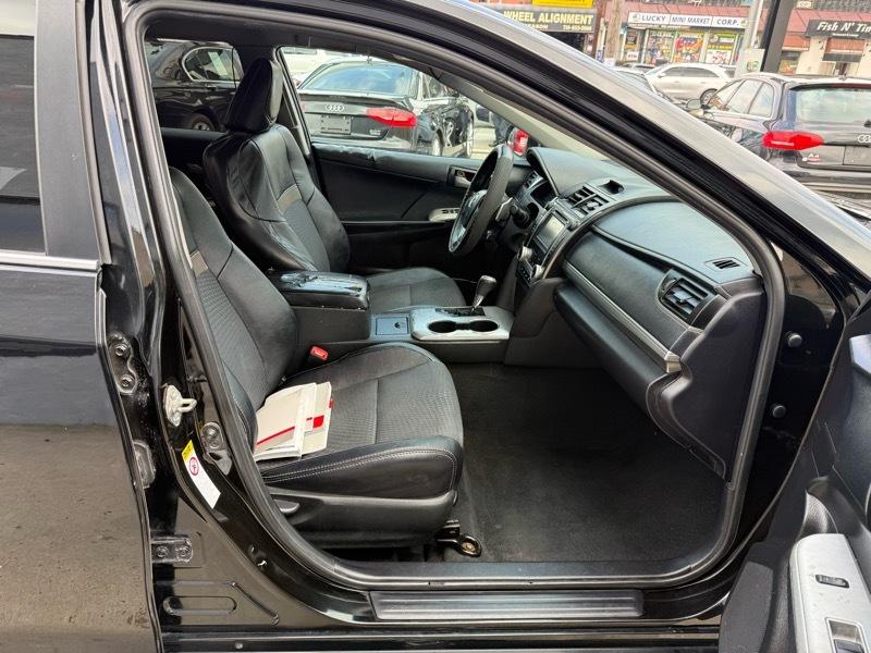 Toyota Camry XLE 2013