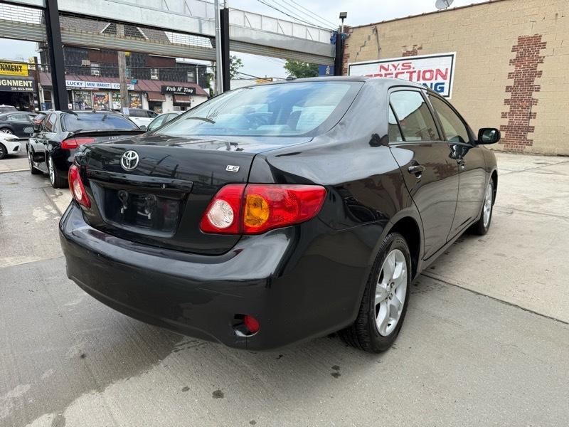 Toyota Corolla LE 4-Speed AT 2010