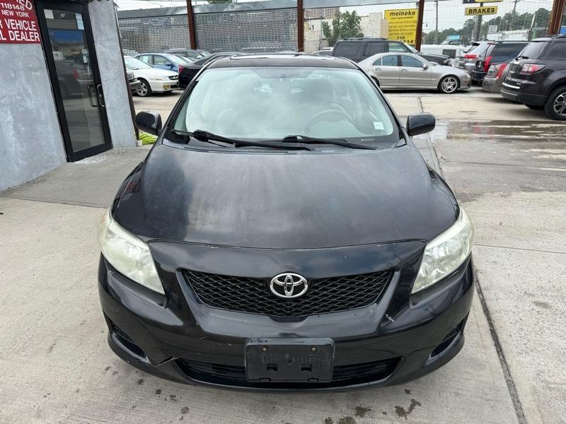 Toyota Corolla LE 4-Speed AT 2010