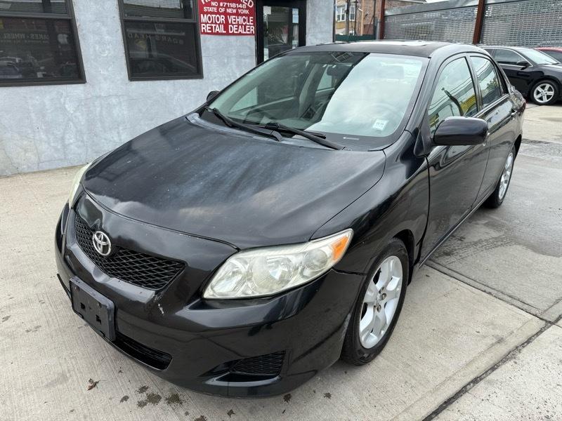 Toyota Corolla LE 4-Speed AT 2010