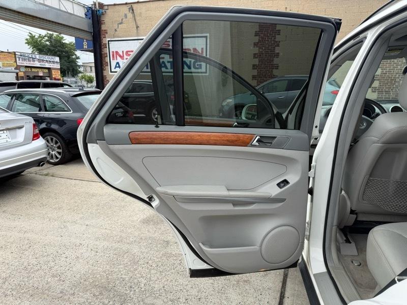 Mercedes-Benz M-Class ML350 2007