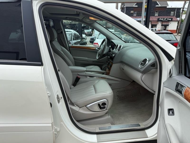 Mercedes-Benz M-Class ML350 2007