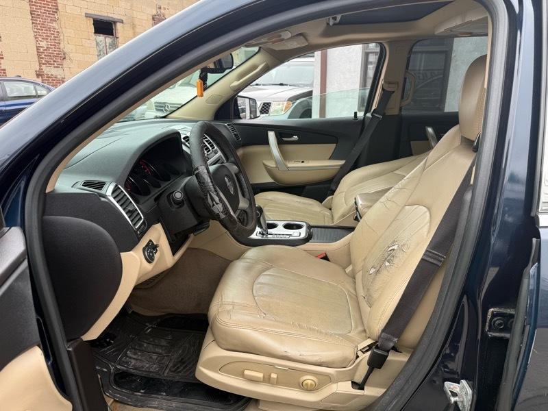 GMC Acadia SLT-2 AWD 2011
