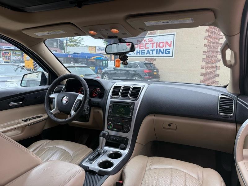 GMC Acadia SLT-2 AWD 2011