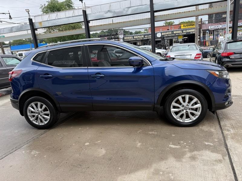 Nissan Rogue Sport SV 2020
