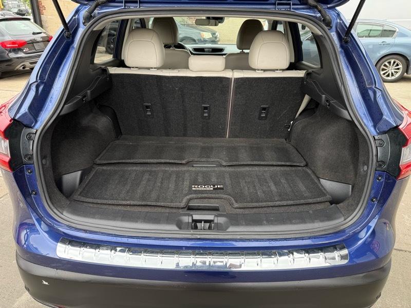 Nissan Rogue Sport SV 2020