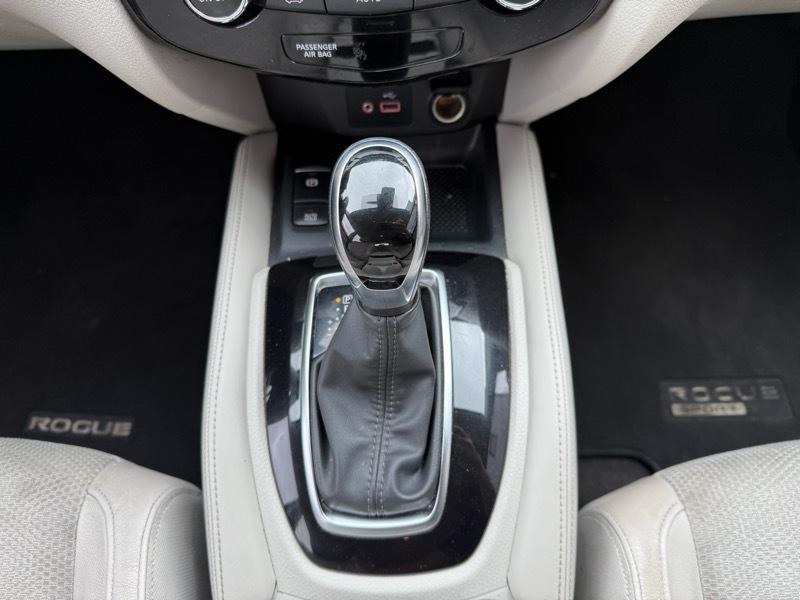 Nissan Rogue Sport SV 2020