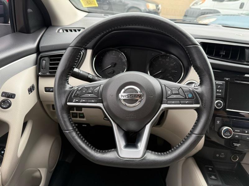 Nissan Rogue Sport SV 2020