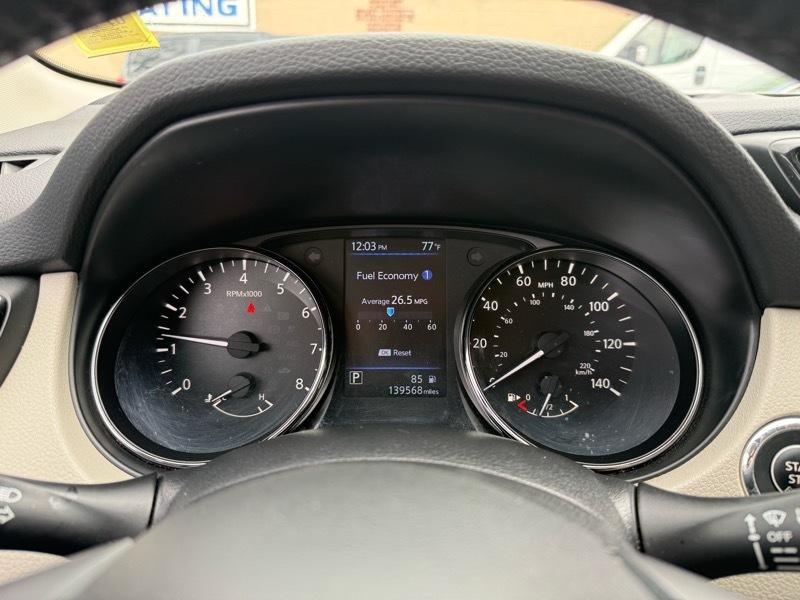 Nissan Rogue Sport SV 2020