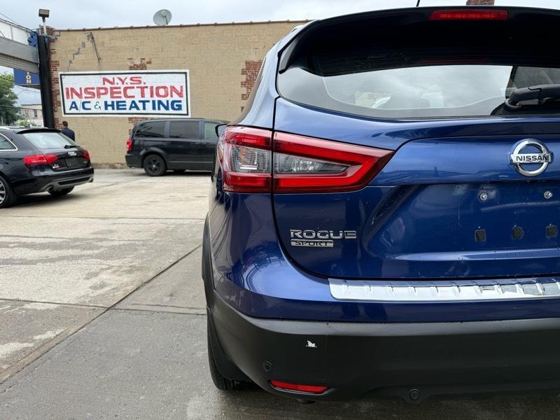 Nissan Rogue Sport SV 2020