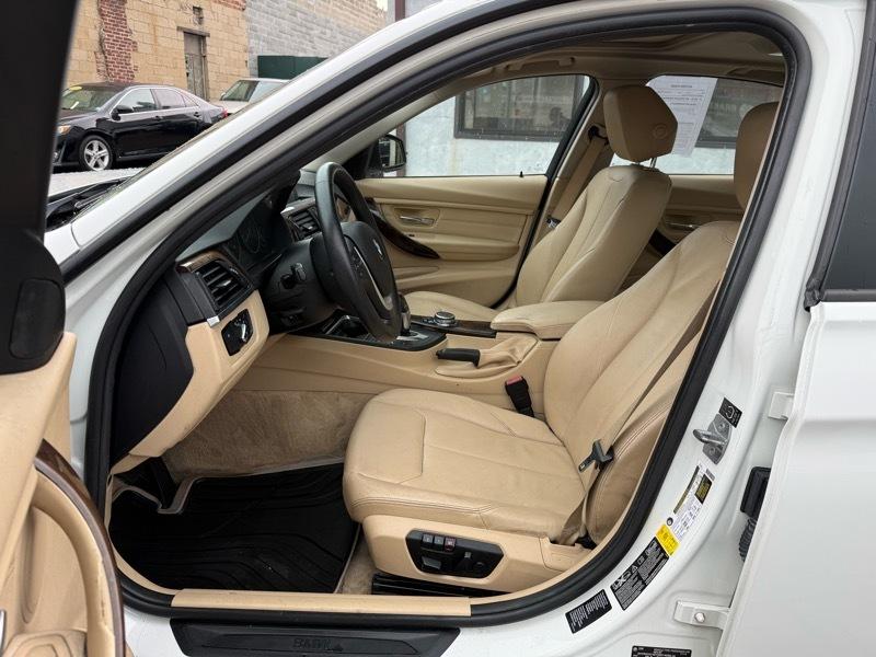 BMW 3-Series 328i xDrive Sedan 2015