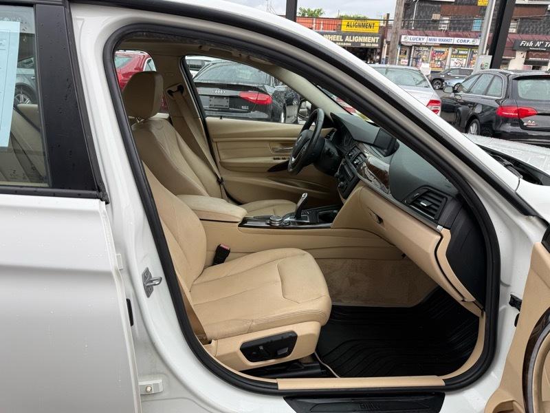 BMW 3-Series 328i xDrive Sedan 2015