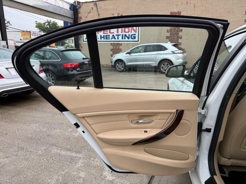 BMW 3-Series 328i xDrive Sedan 2015