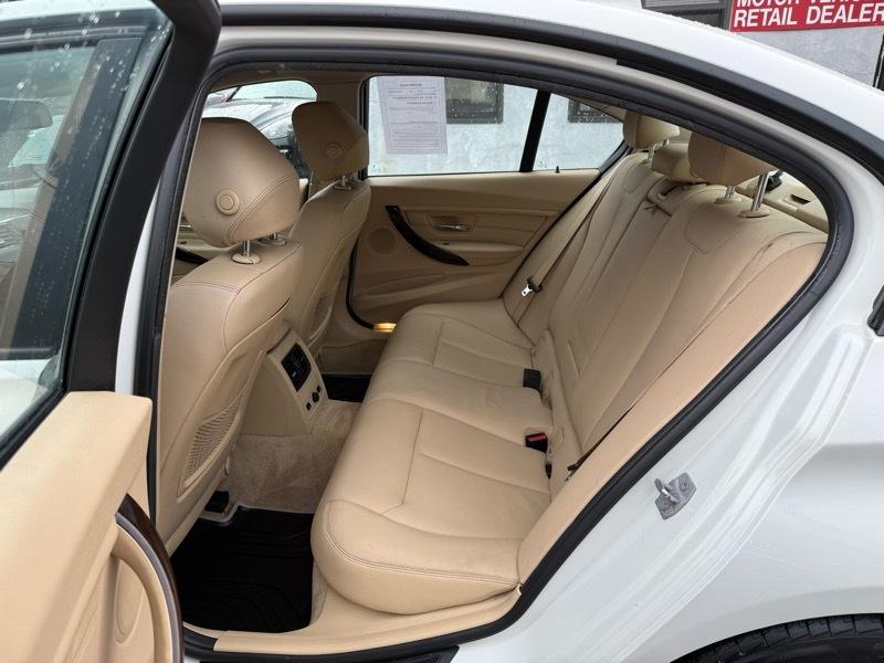 BMW 3-Series 328i xDrive Sedan 2015