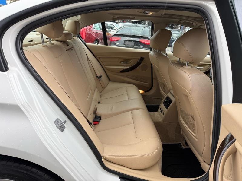 BMW 3-Series 328i xDrive Sedan 2015