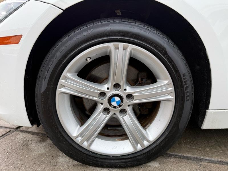 BMW 3-Series 328i xDrive Sedan 2015