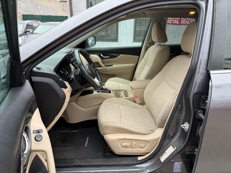 Nissan Rogue SV AWD 2017