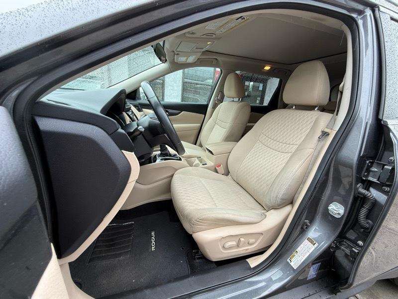 Nissan Rogue SV AWD 2017