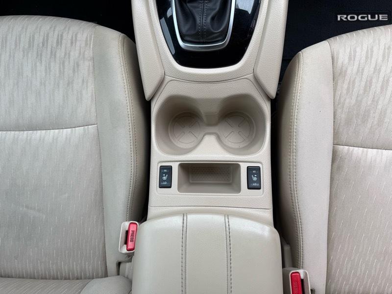 Nissan Rogue SV AWD 2017