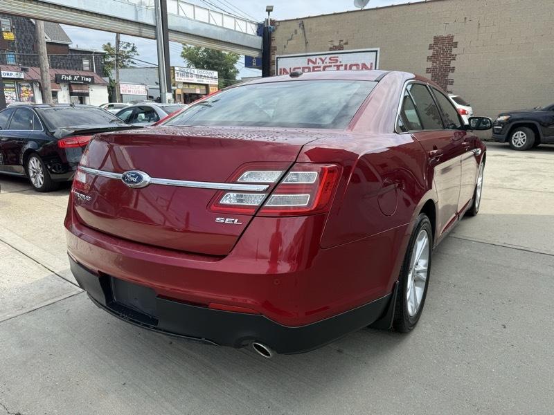 Ford Taurus SEL FWD 2014