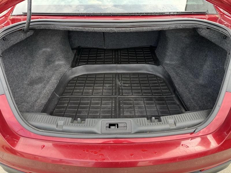 Ford Taurus SEL FWD 2014