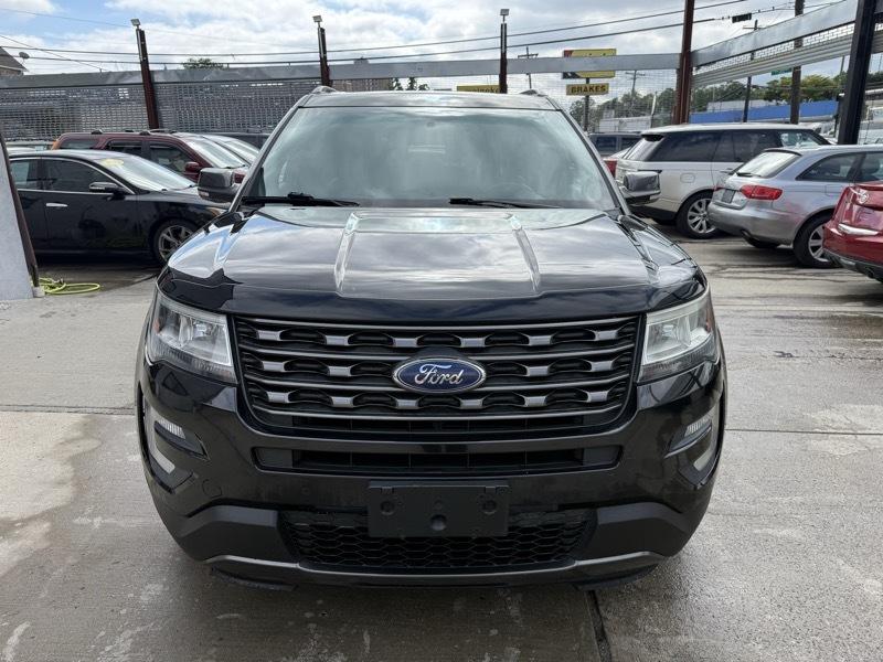 Ford Explorer XLT 4WD 2017