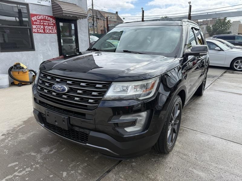Ford Explorer XLT 4WD 2017