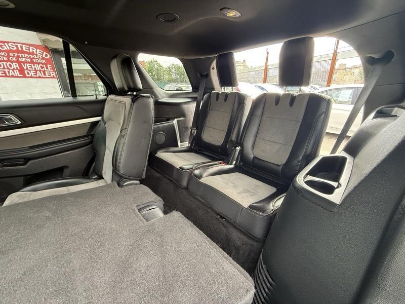Ford Explorer XLT 4WD 2017