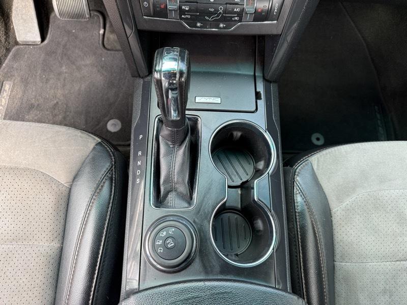 Ford Explorer XLT 4WD 2017
