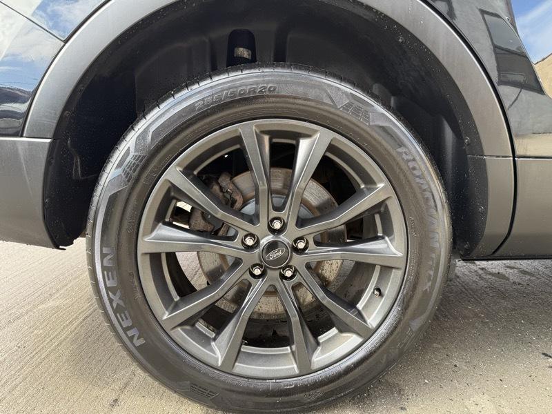 Ford Explorer XLT 4WD 2017