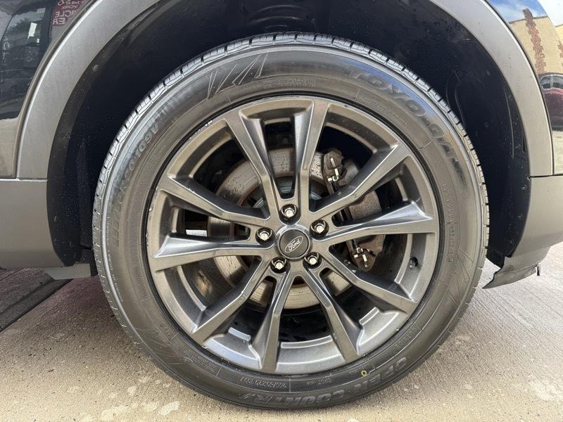 Ford Explorer XLT 4WD 2017