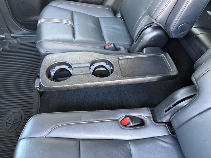 Toyota Highlander SE AWD V6 2019