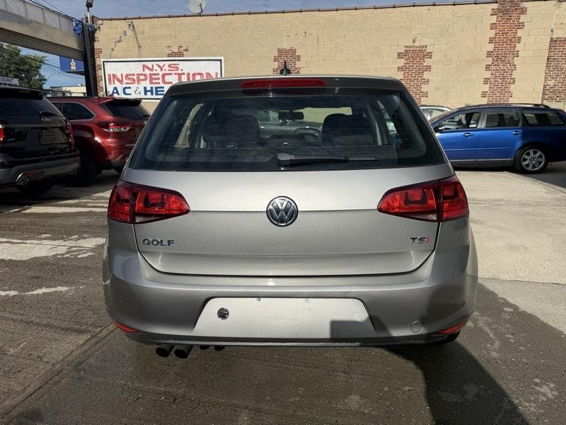 Volkswagen Golf TSI S 6A 2016