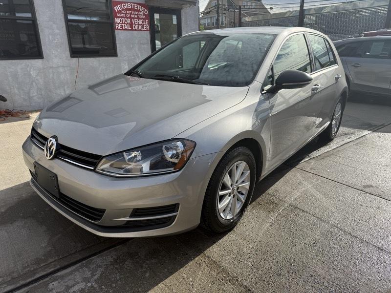 Volkswagen Golf TSI S 6A 2016