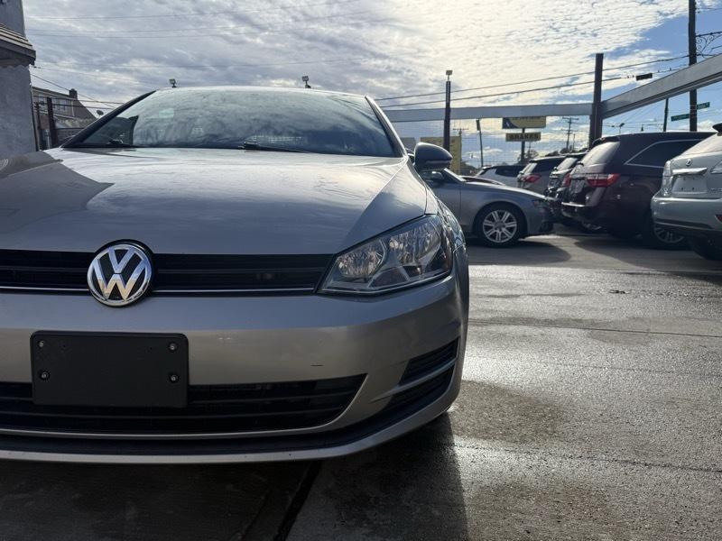 Volkswagen Golf TSI S 6A 2016
