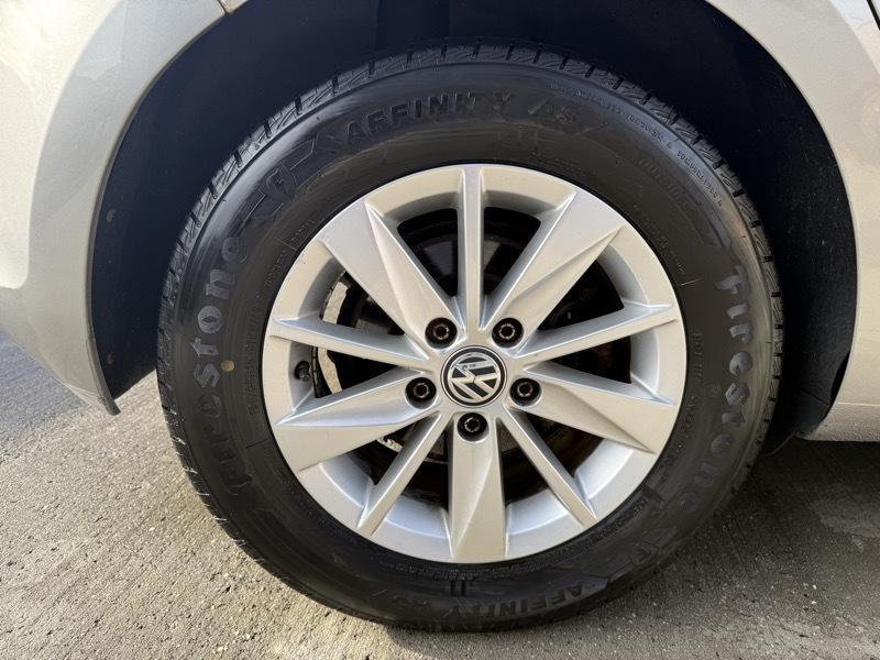 Volkswagen Golf TSI S 6A 2016