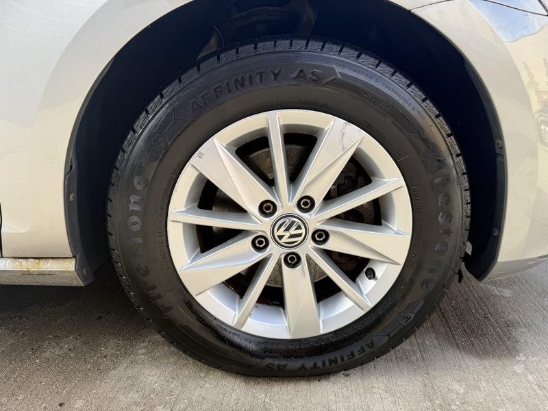 Volkswagen Golf TSI S 6A 2016