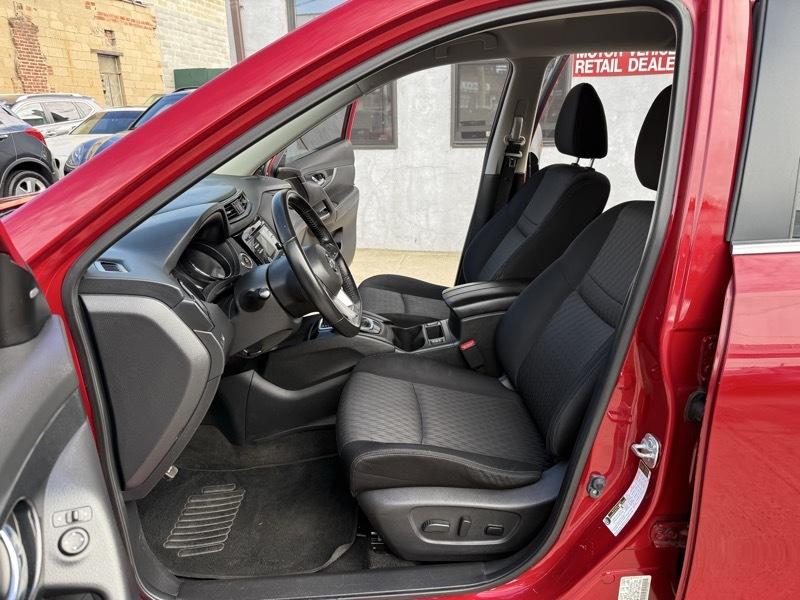 Nissan Rogue SV AWD 2017