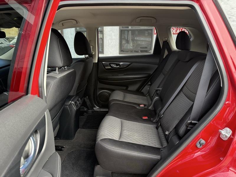 Nissan Rogue SV AWD 2017
