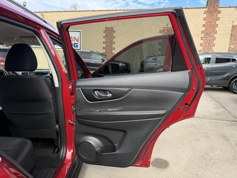 Nissan Rogue SV AWD 2017